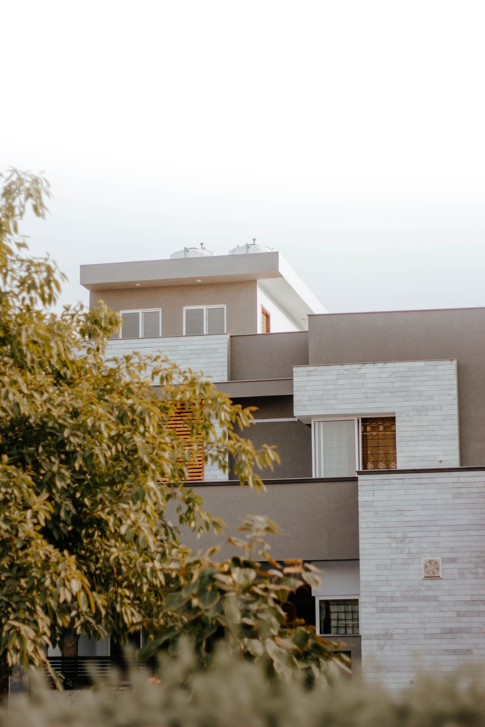 {image:house.alternative}